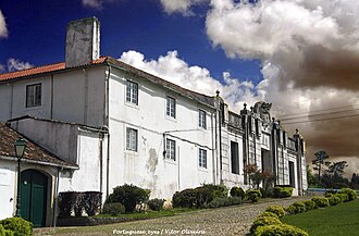 Fonte Arcada e Oliveira